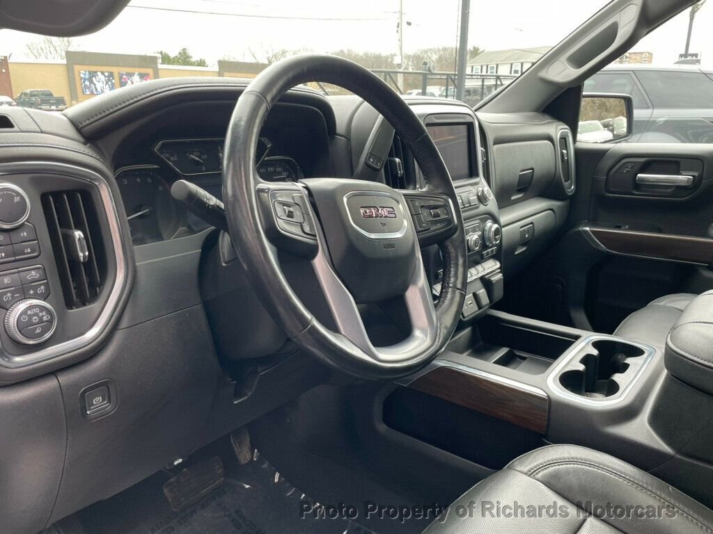 Used 2019 GMC Sierra 1500 SLT w/ SLT Convenience Package AWD/4WD image 11