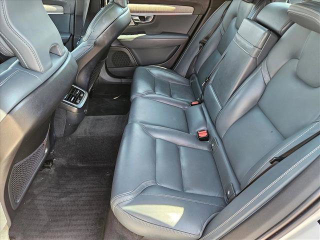 Used 2021 Volvo V90 T6 Inscription image 20