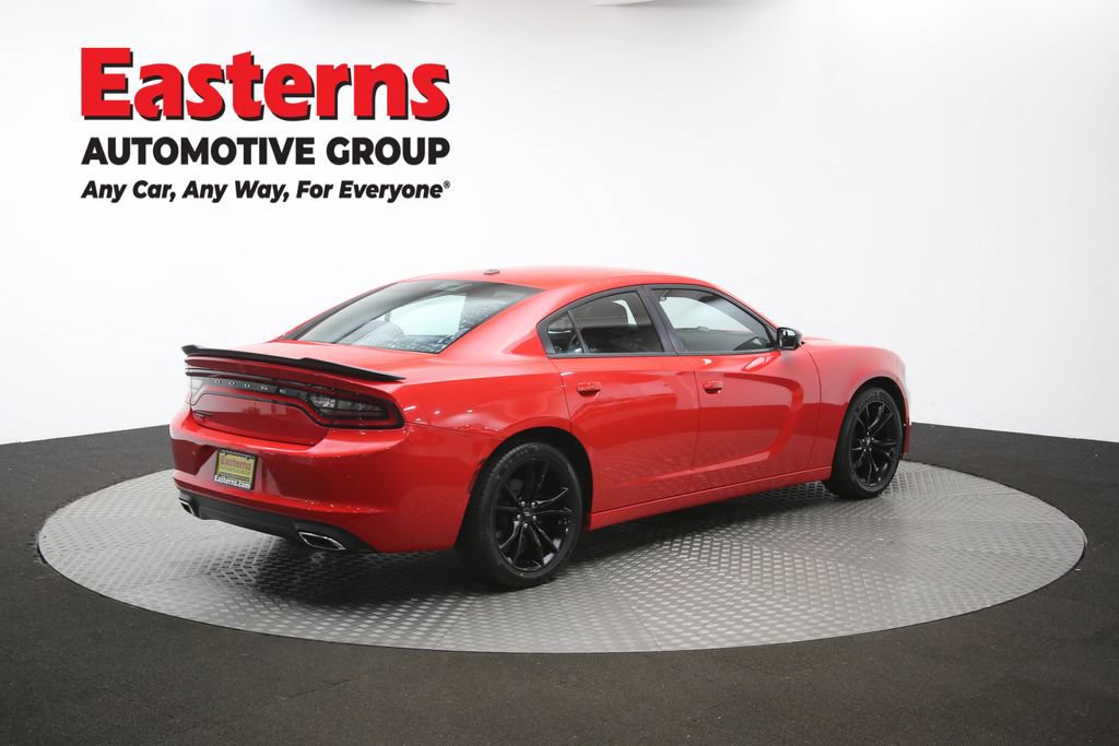 Used 2018 Dodge Charger SXT w/ Blacktop Package RWD image 40