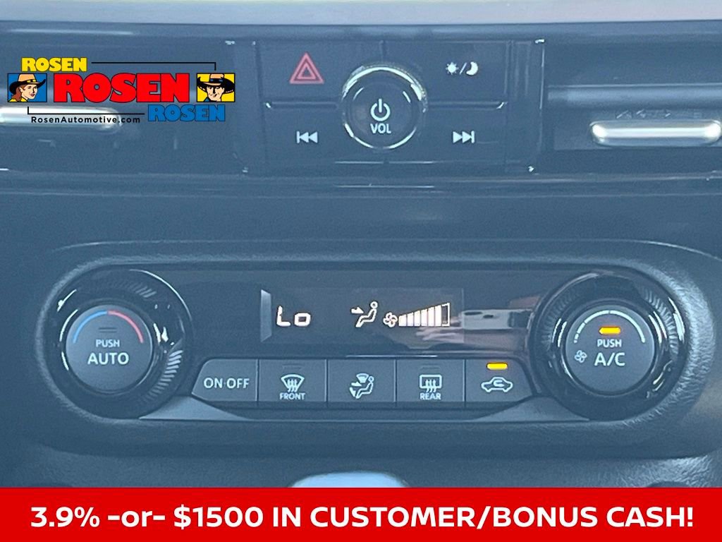 New 2026 Nissan Kicks SV image 25