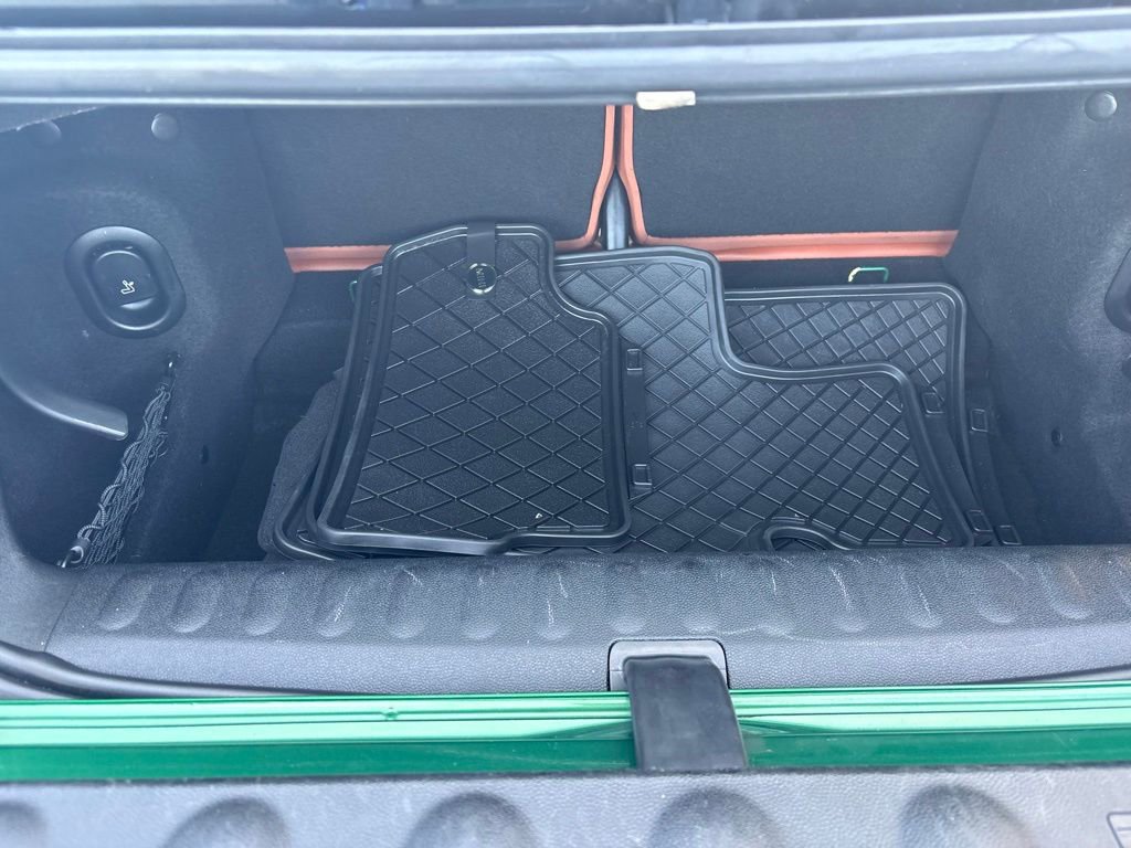 Used 2023 MINI Cooper S image 26