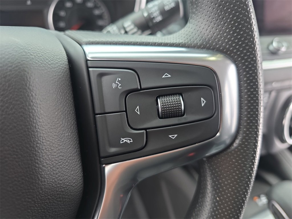 Used 2023 Chevrolet Blazer LT w/ Convenience Package image 18