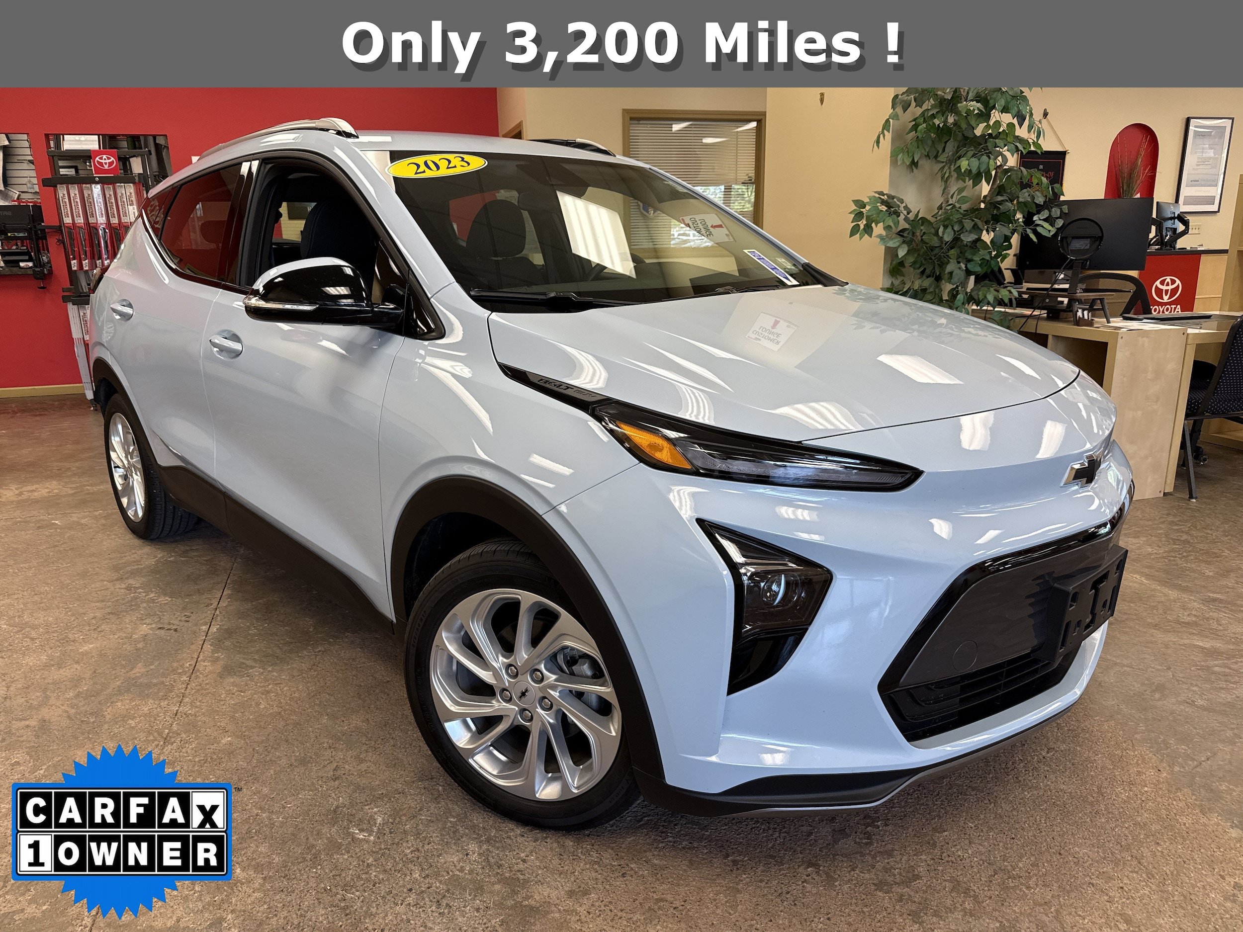 Used 2023 Chevrolet Bolt EUV LT