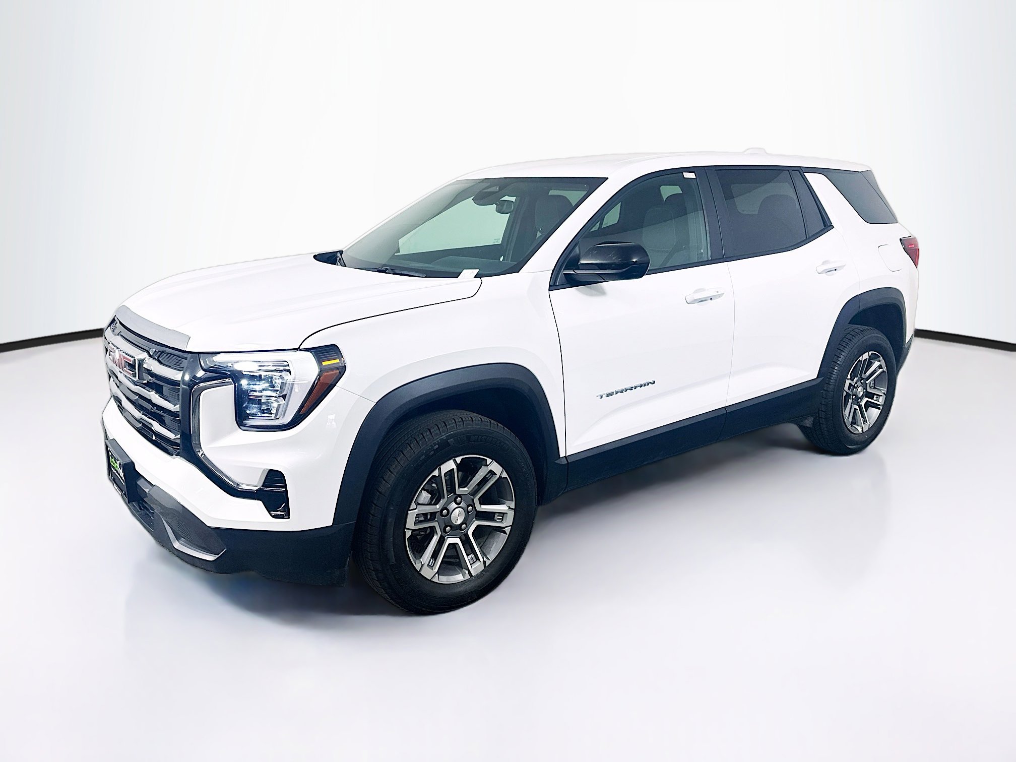 Used 2026 GMC Terrain Elevation FWD image 3
