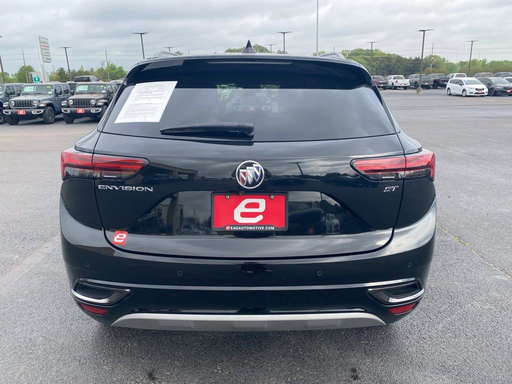 Used 2023 Buick Envision Essence w/ Sport Touring Package image 6