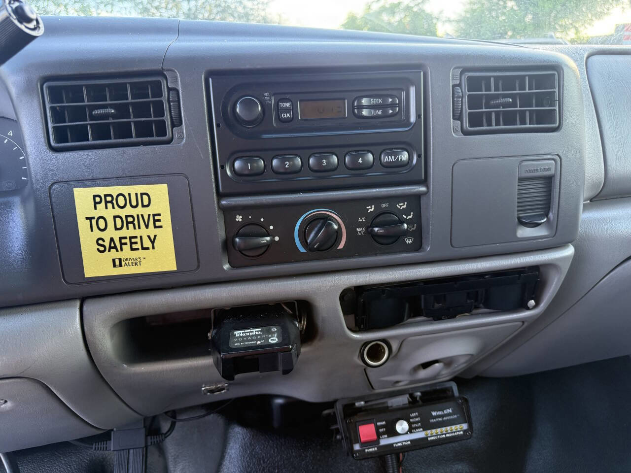 Used 2001 Ford F350 XL image 14