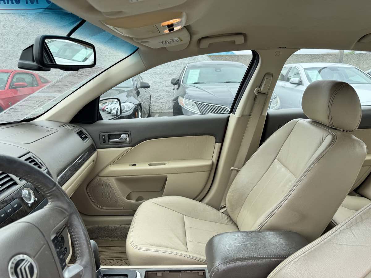 Used 2007 Mercury Milan Premier FWD image 32