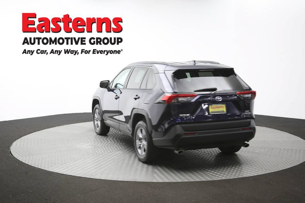 Used 2022 Toyota RAV4 XLE AWD/4WD image 40