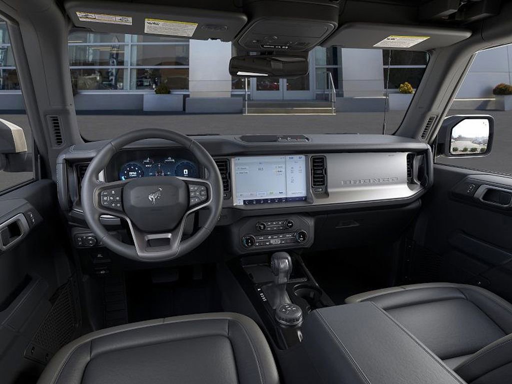 New 2026 Ford Bronco Outer Banks image 9