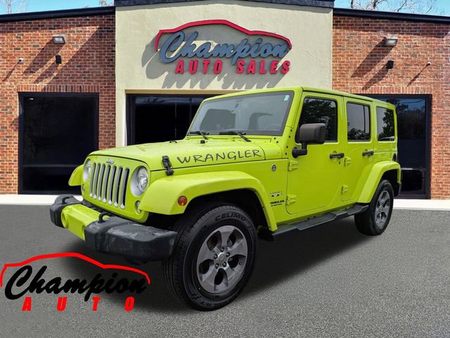 Used 2017 Jeep Wrangler Unlimited Sahara w/ Connectivity Group AWD/4WD image 9
