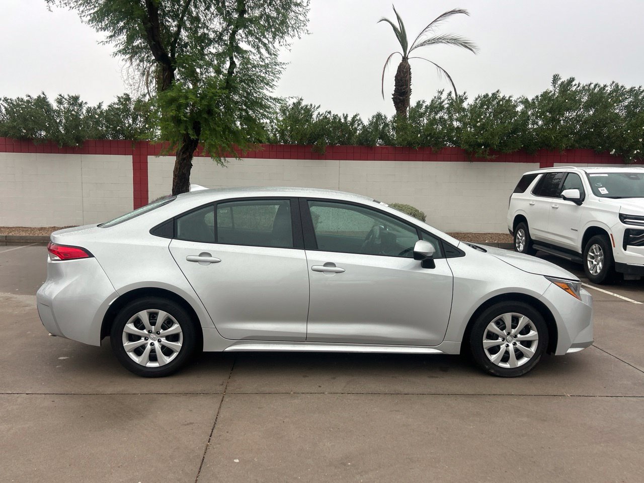 Used 2026 Toyota Corolla LE FWD image 3