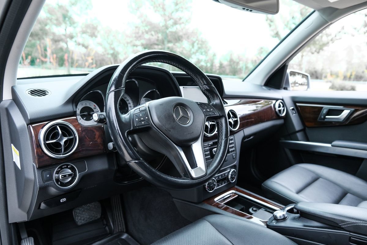 Used 2014 Mercedes-Benz GLK 250 BlueTEC 4MATIC image 44