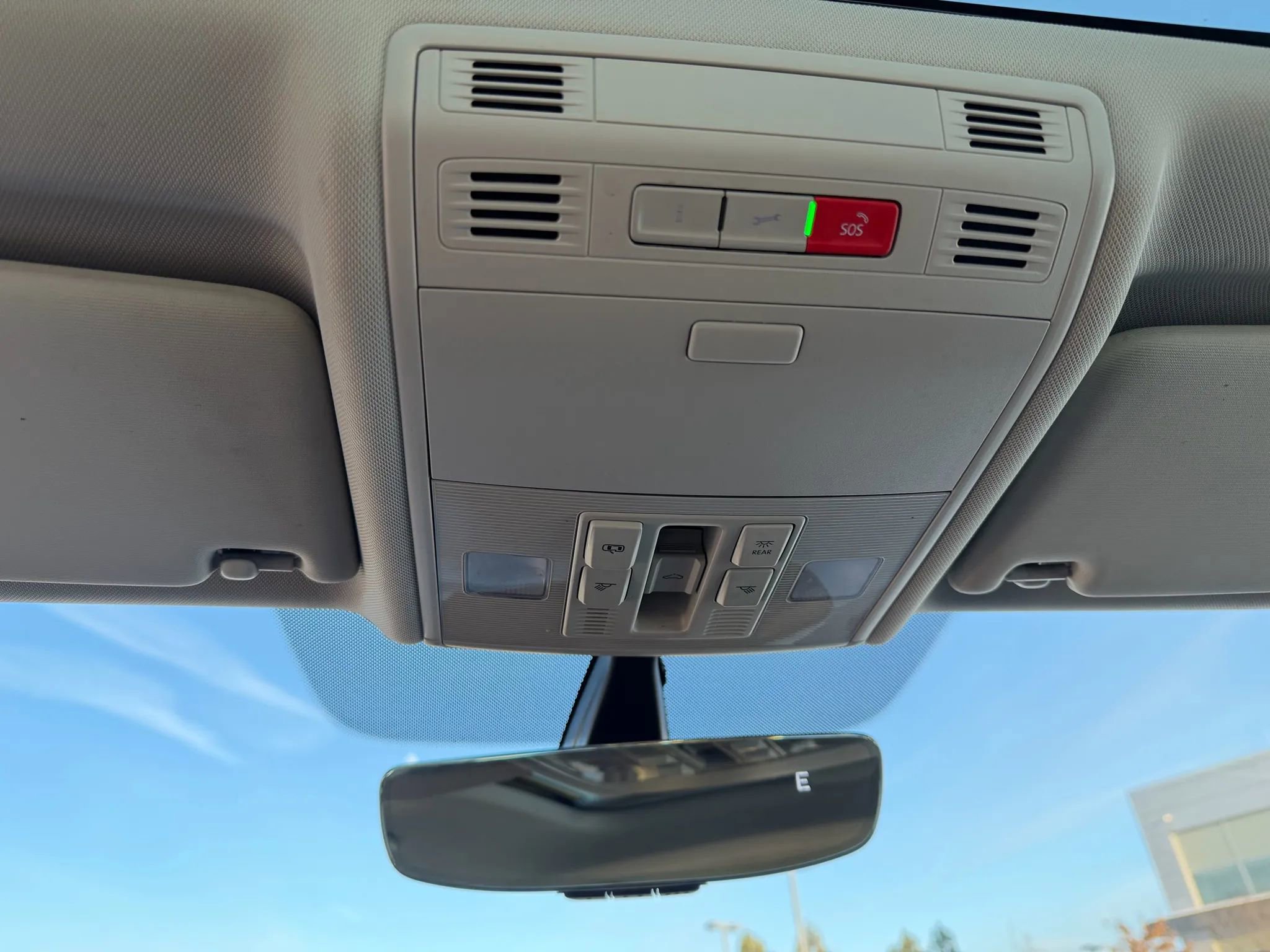 Used 2020 Volkswagen Golf 4-Door image 24