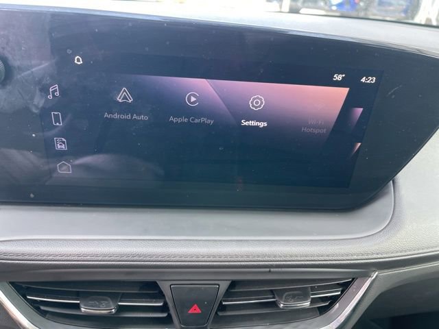 Used 2025 Buick Encore GX Sport Touring image 10