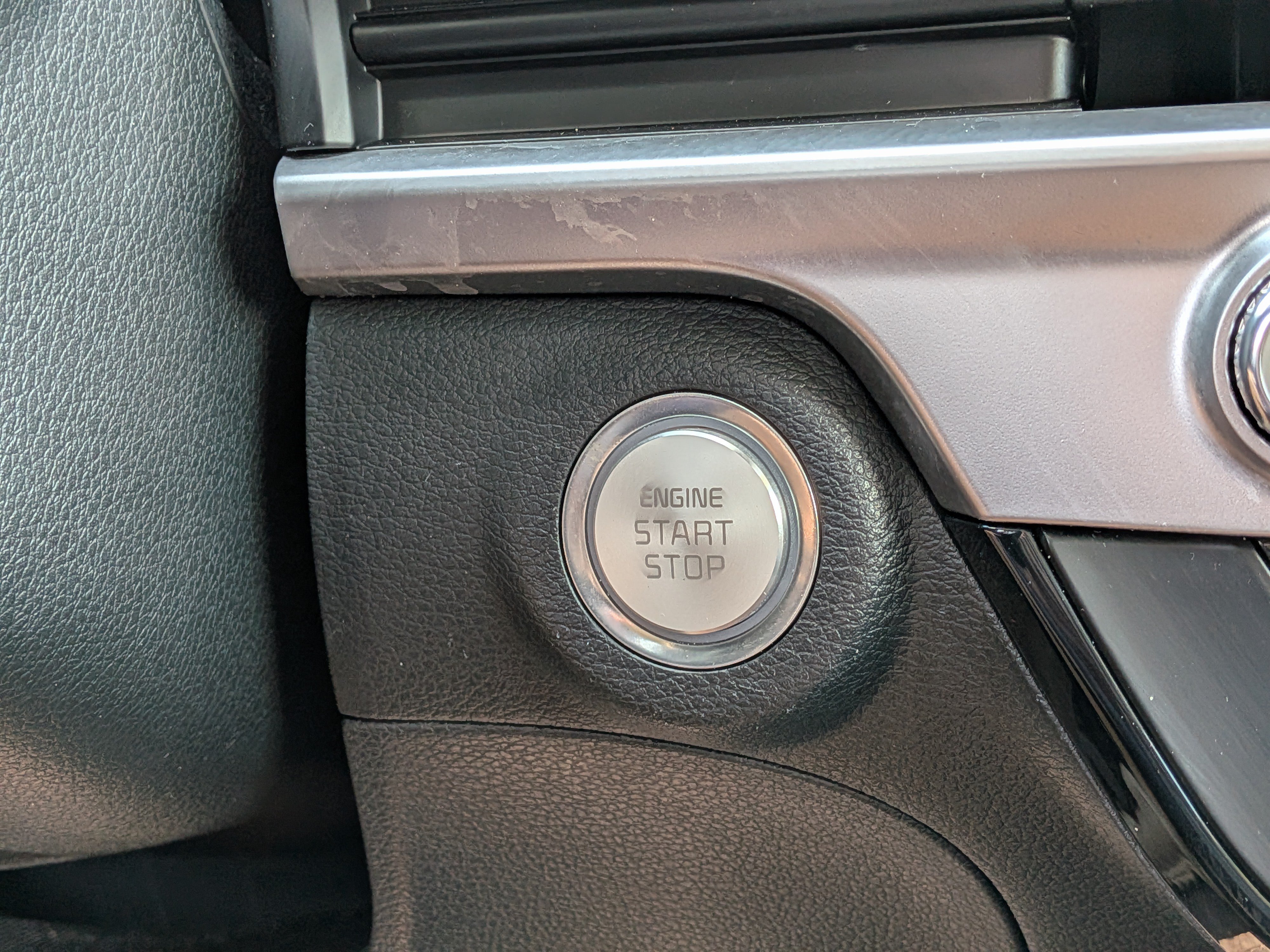 Used 2025 Kia Telluride S AWD/4WD image 32