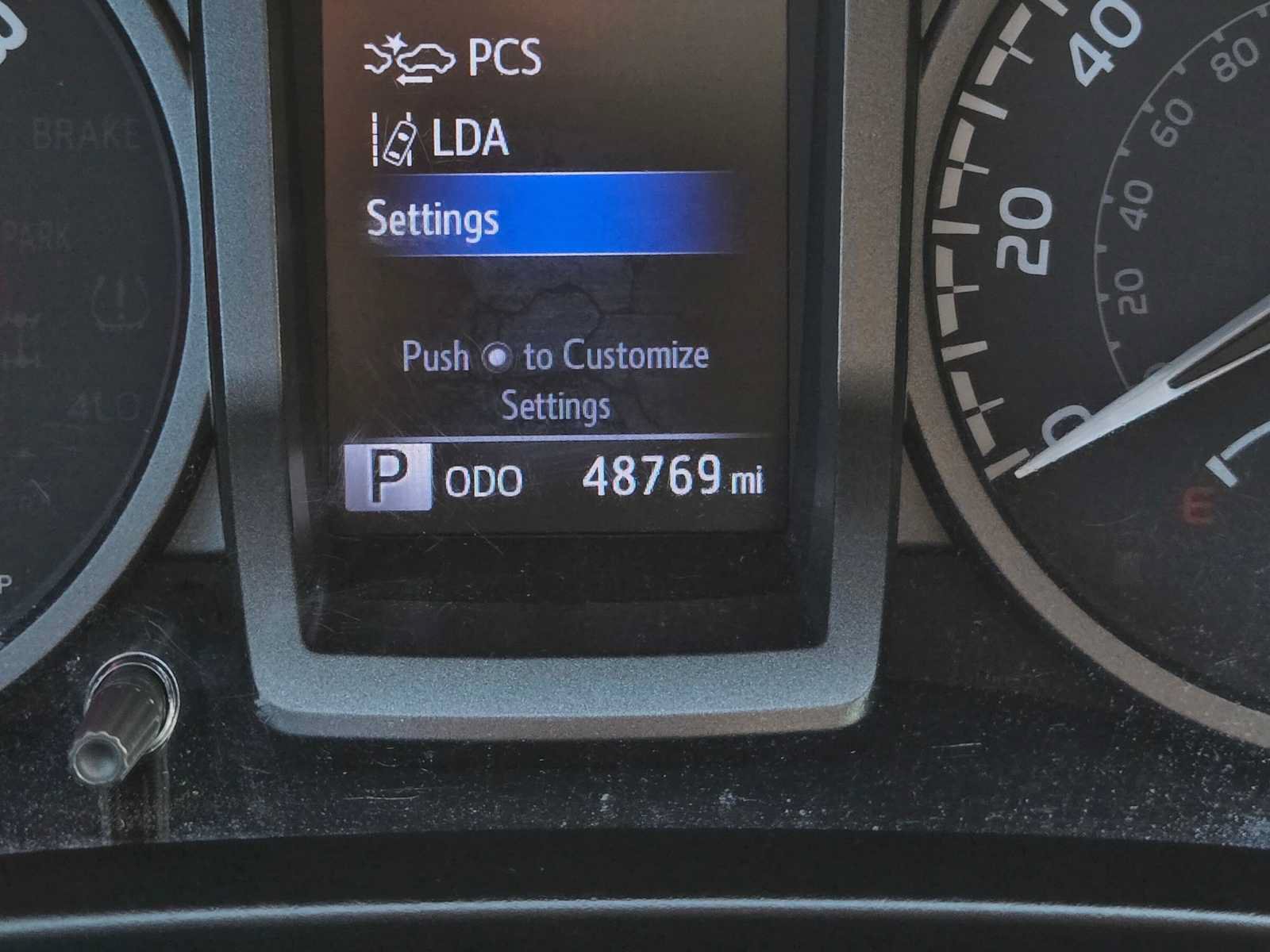 Certified 2020 Toyota Tacoma TRD Off-Road AWD/4WD image 29