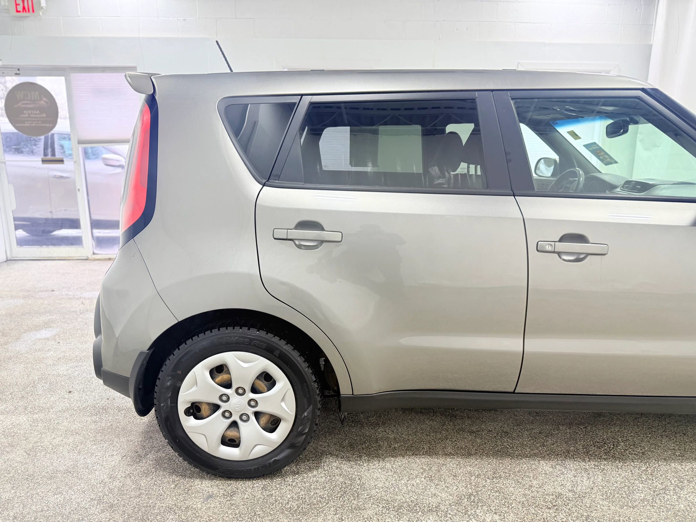 Used 2014 Kia Soul EV image 9