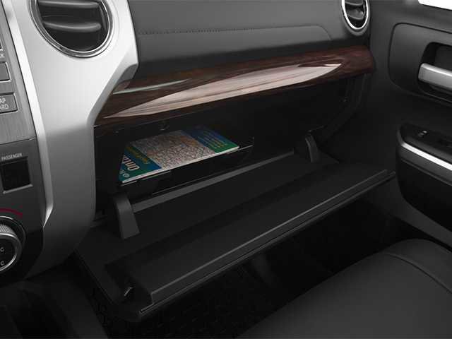 Used 2014 Toyota Tundra Limited w/ Limited Premium Package image 12