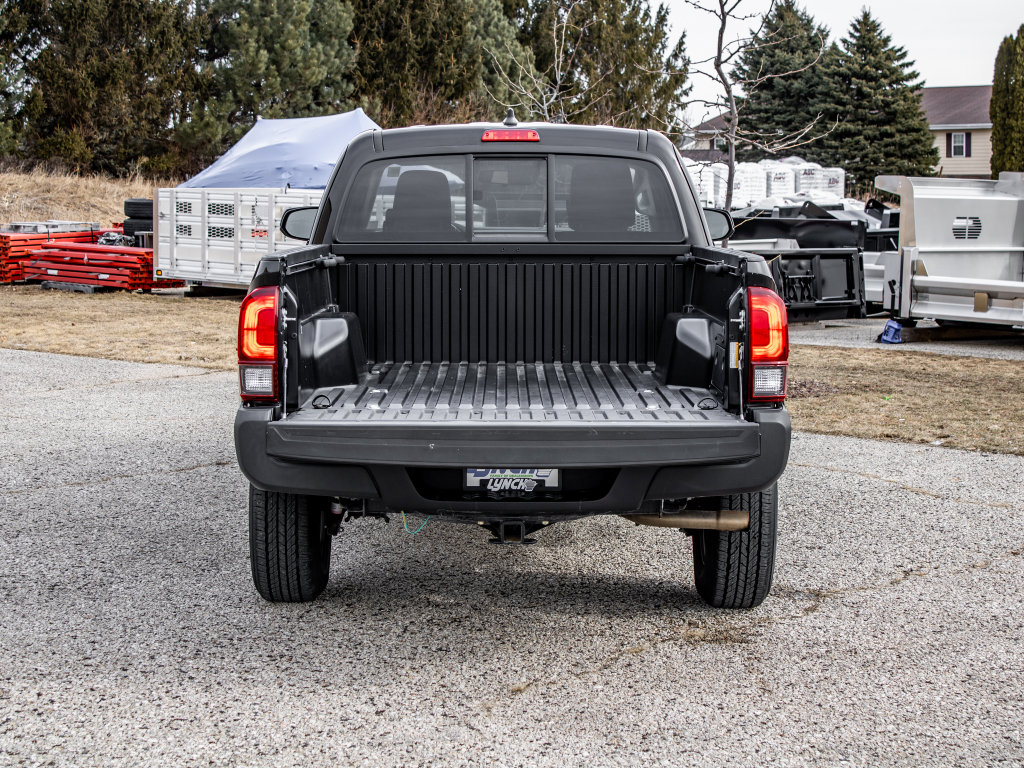 Used 2023 Toyota Tacoma SR5 image 7