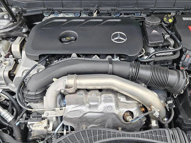 Used 2026 Mercedes-Benz GLB 250 image 21
