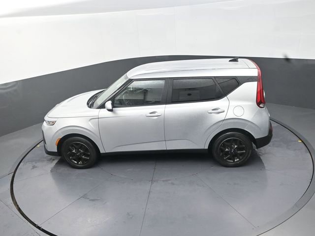 Used 2020 Kia Soul S FWD image 28