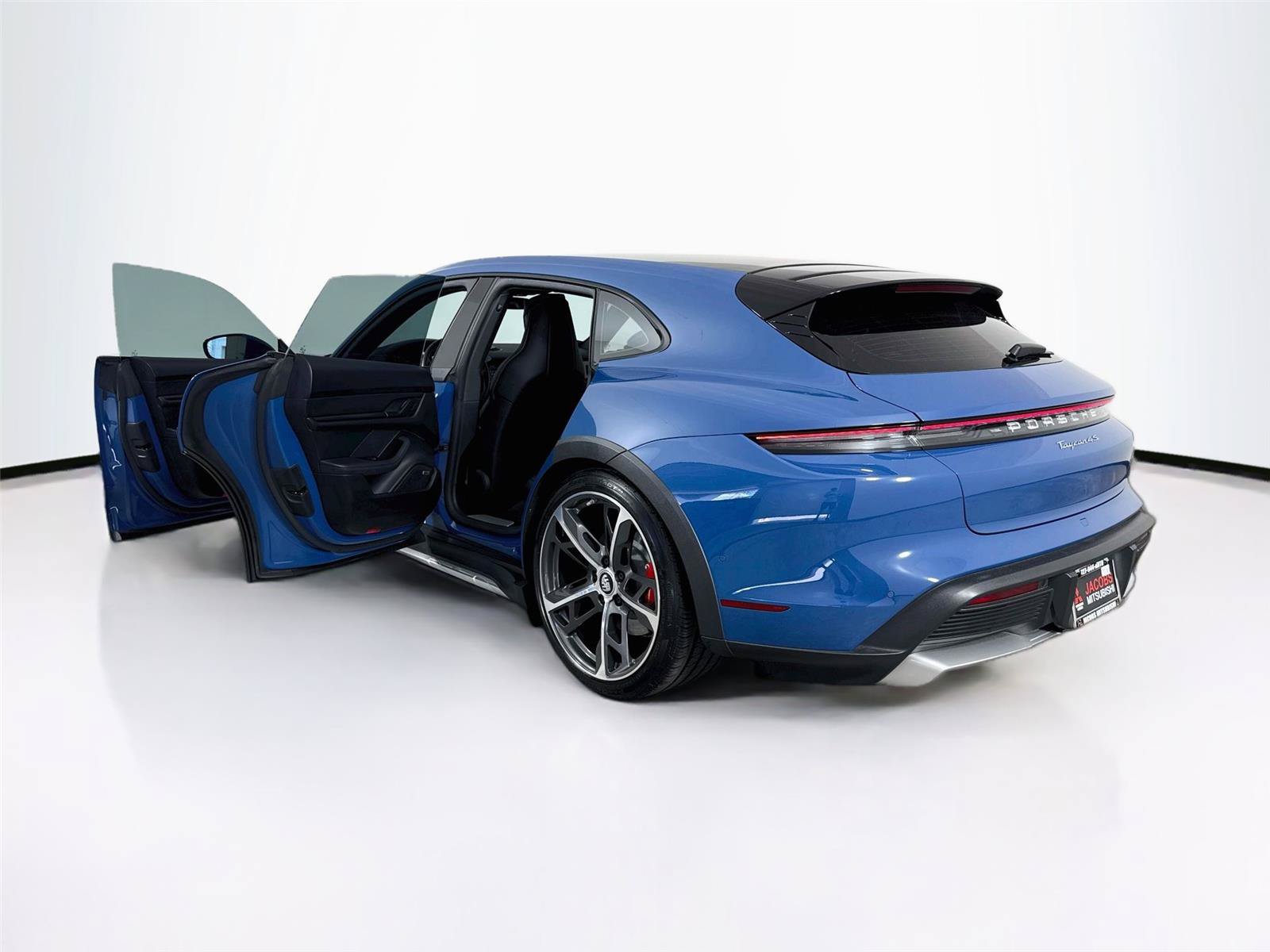 Used 2024 Porsche Taycan 4S AWD/4WD image 41