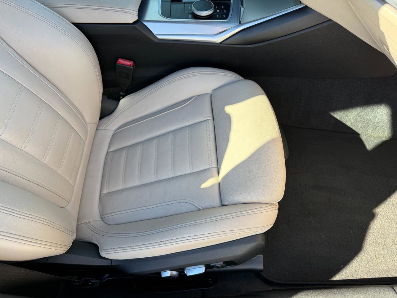 Used 2020 BMW 330i xDrive Sedan AWD/4WD image 26