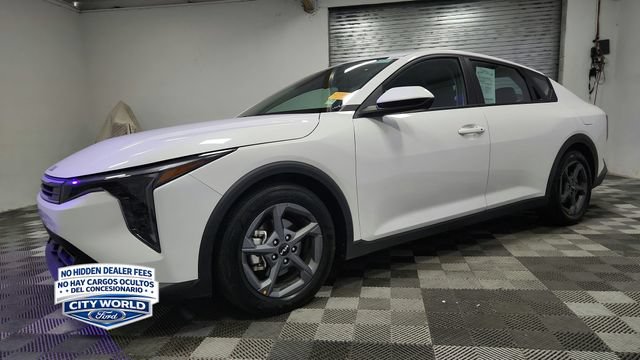 Used 2025 Kia K4 FWD image 4