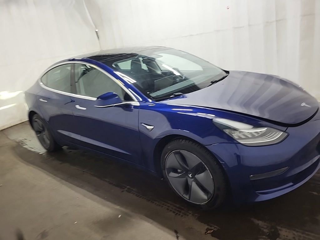 Used 2020 Tesla Model 3 Long Range image 3