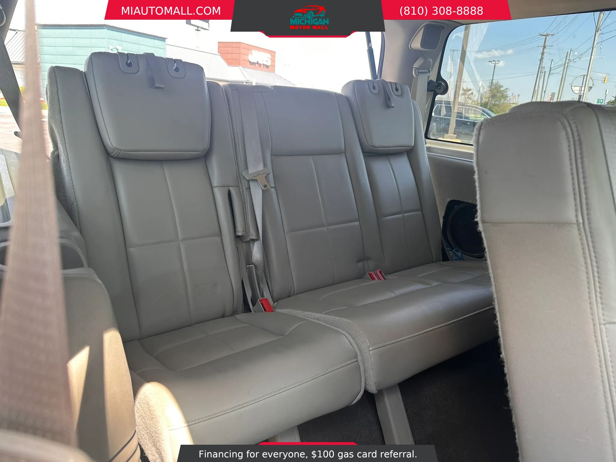 Used 2012 Lincoln Navigator 4WD image 26