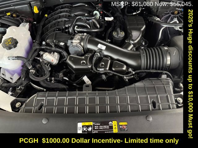 New 2025 Jeep Grand Cherokee Overland image 6