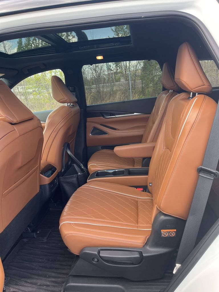 Used 2024 INFINITI QX60 Autograph w/ Cargo Package AWD/4WD image 3