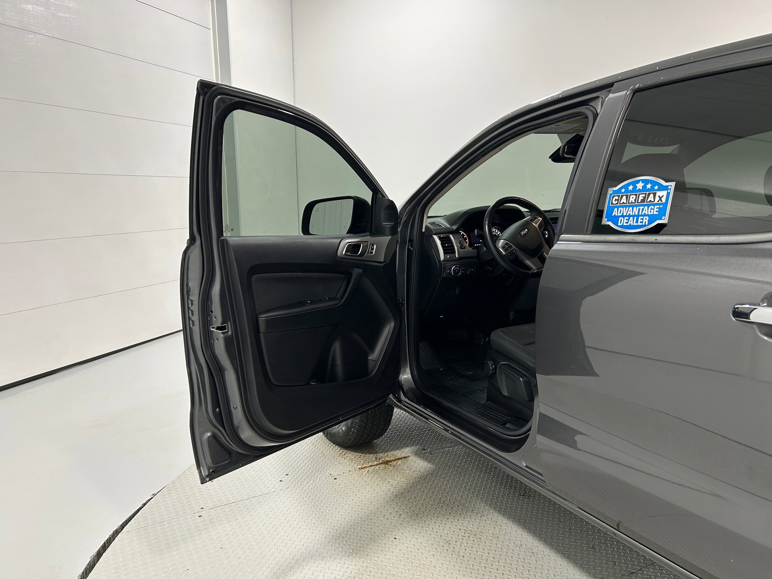 Used 2019 Ford Ranger XLT w/ Equipment Group 301A Mid image 23