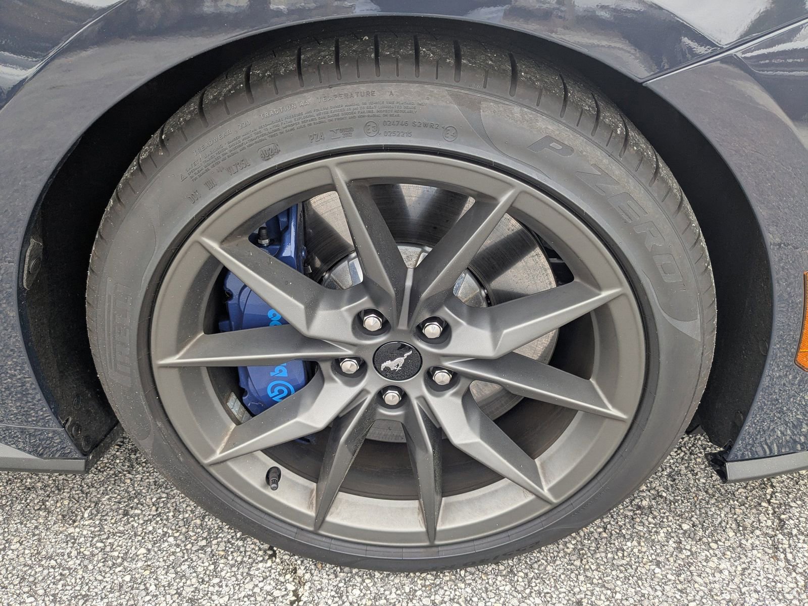 Used 2025 Ford Mustang Dark Horse image 11