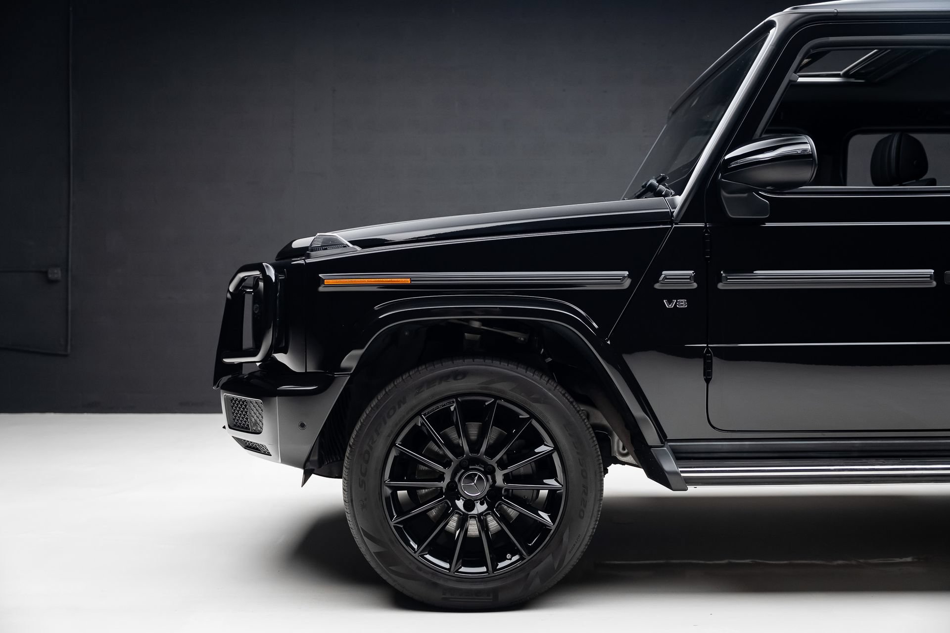 Used 2021 Mercedes-Benz G 550 w/ AMG Line image 19
