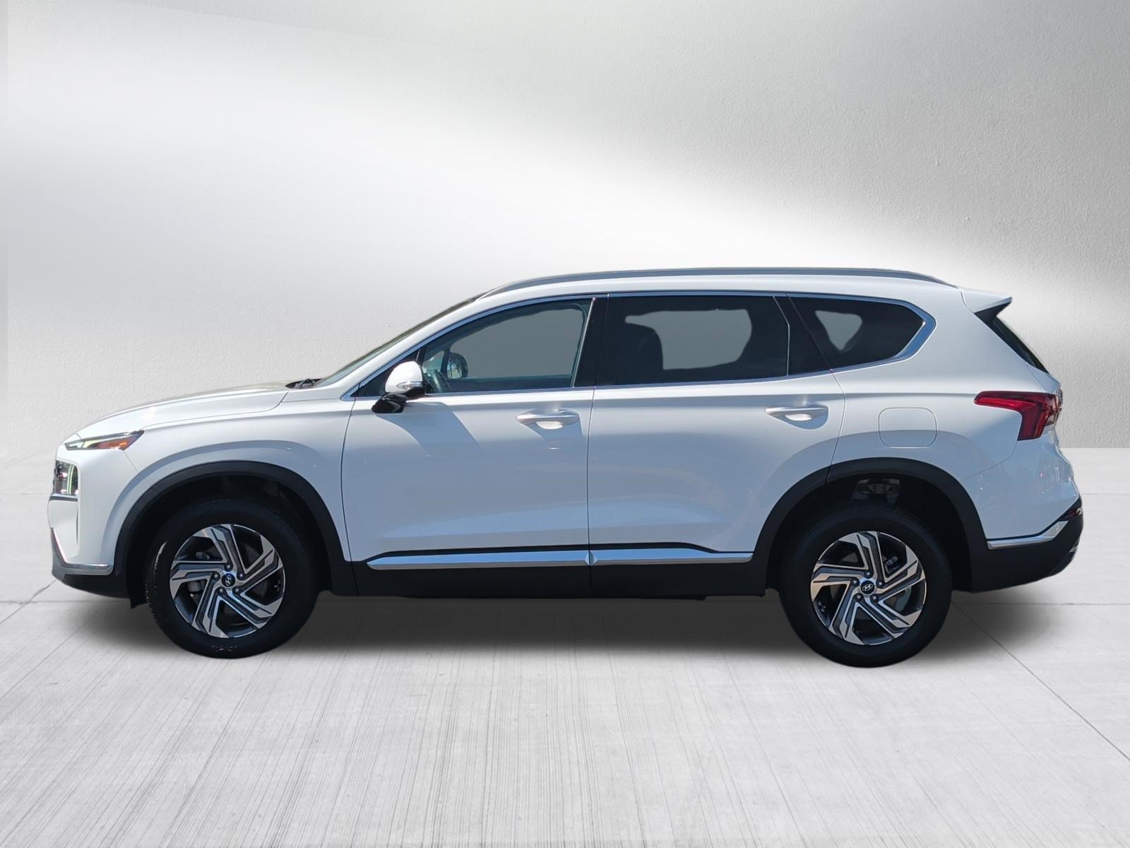Used 2023 Hyundai Santa Fe SEL w/ Premium Package AWD/4WD image 4