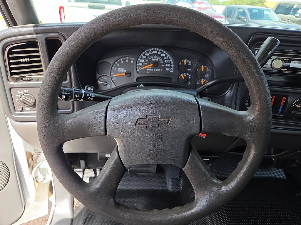 Used 2006 Chevrolet Silverado 2500 W/T RWD image 19