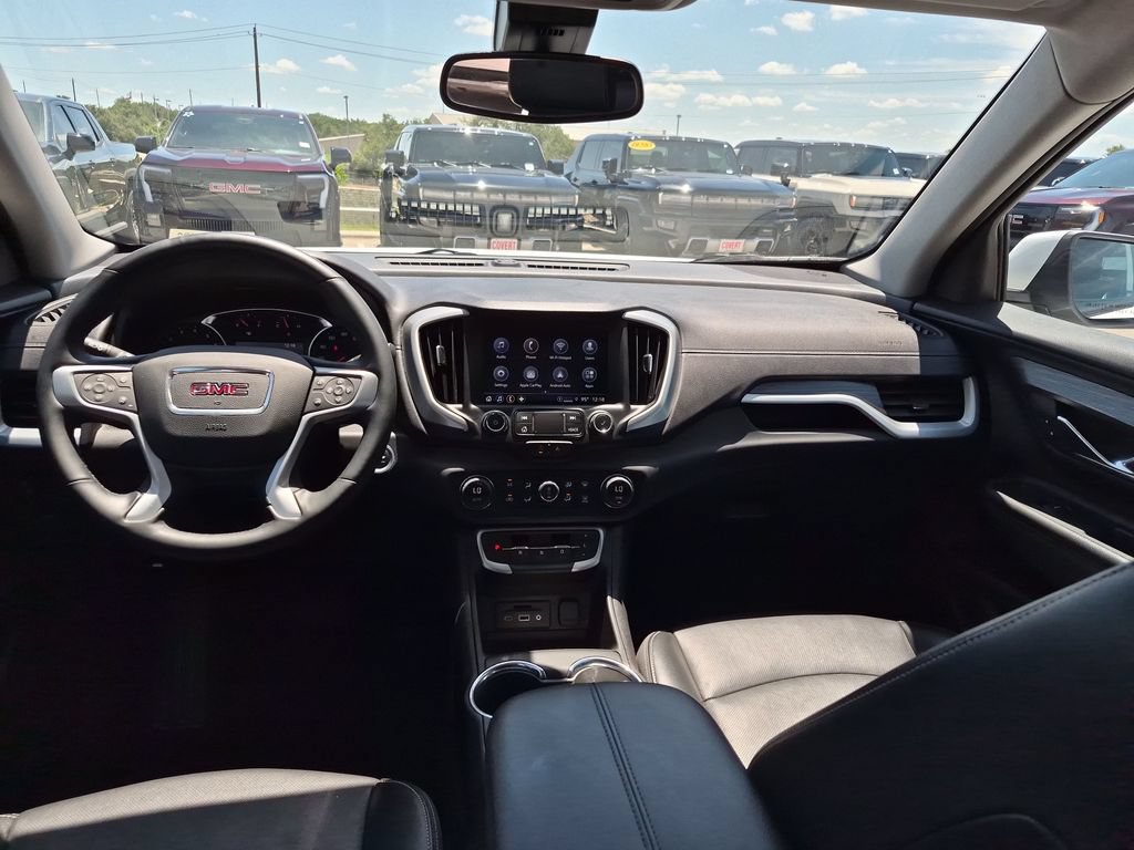 Used 2023 GMC Terrain SLT AWD/4WD image 29