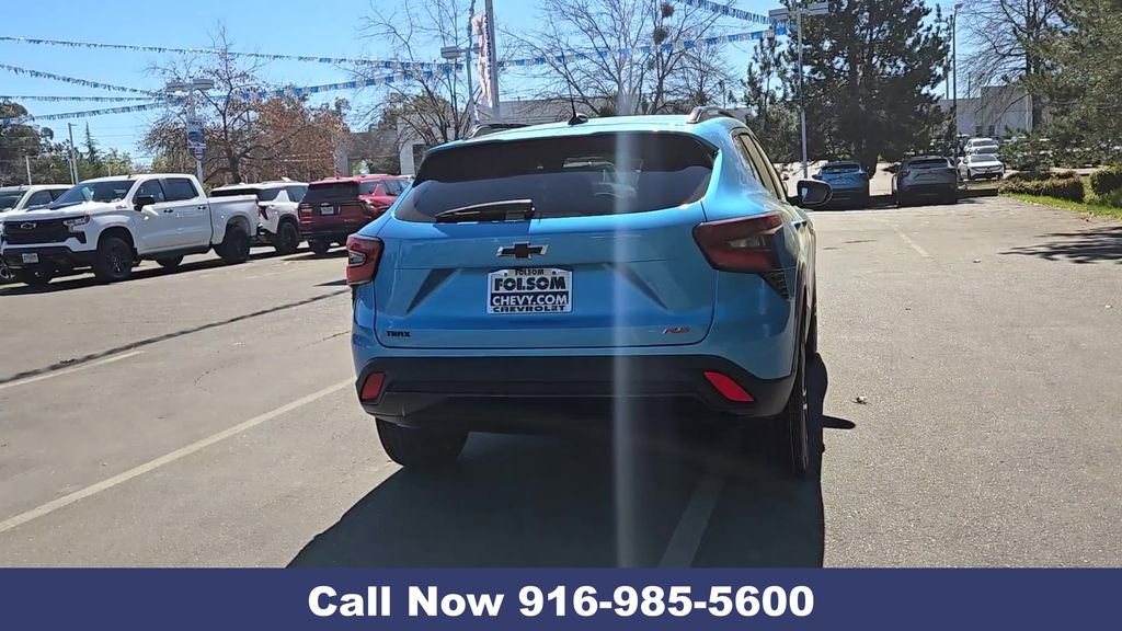 New 2026 Chevrolet Trax RS w/ Sunroof Package image 9