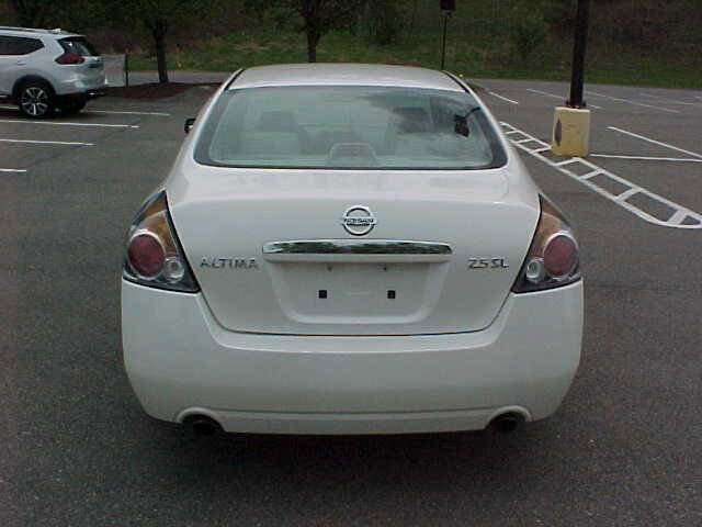 Used 2008 Nissan Altima 2.5 SL w/ SL Pkg image 11