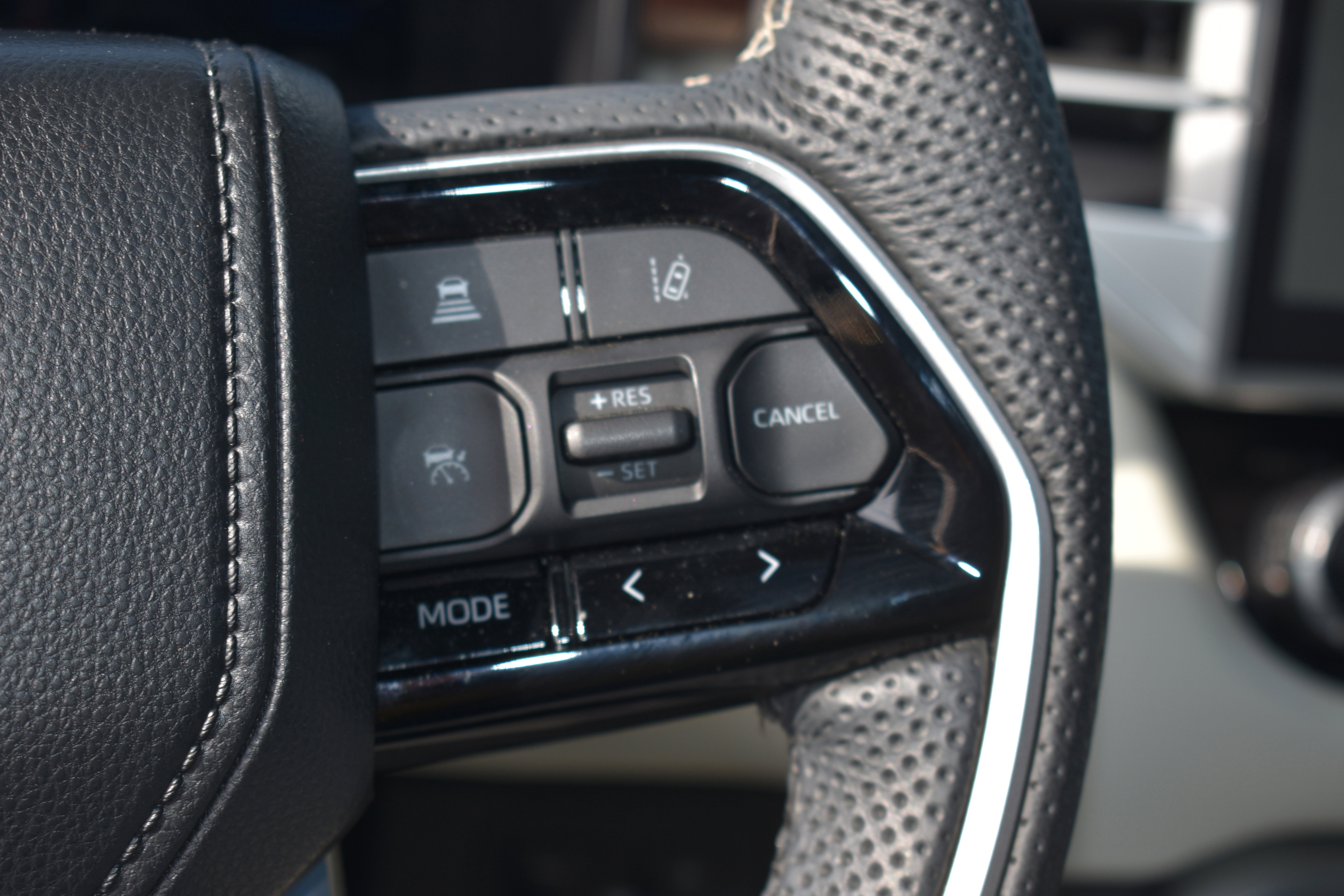 Used 2024 Toyota Sequoia Capstone image 14