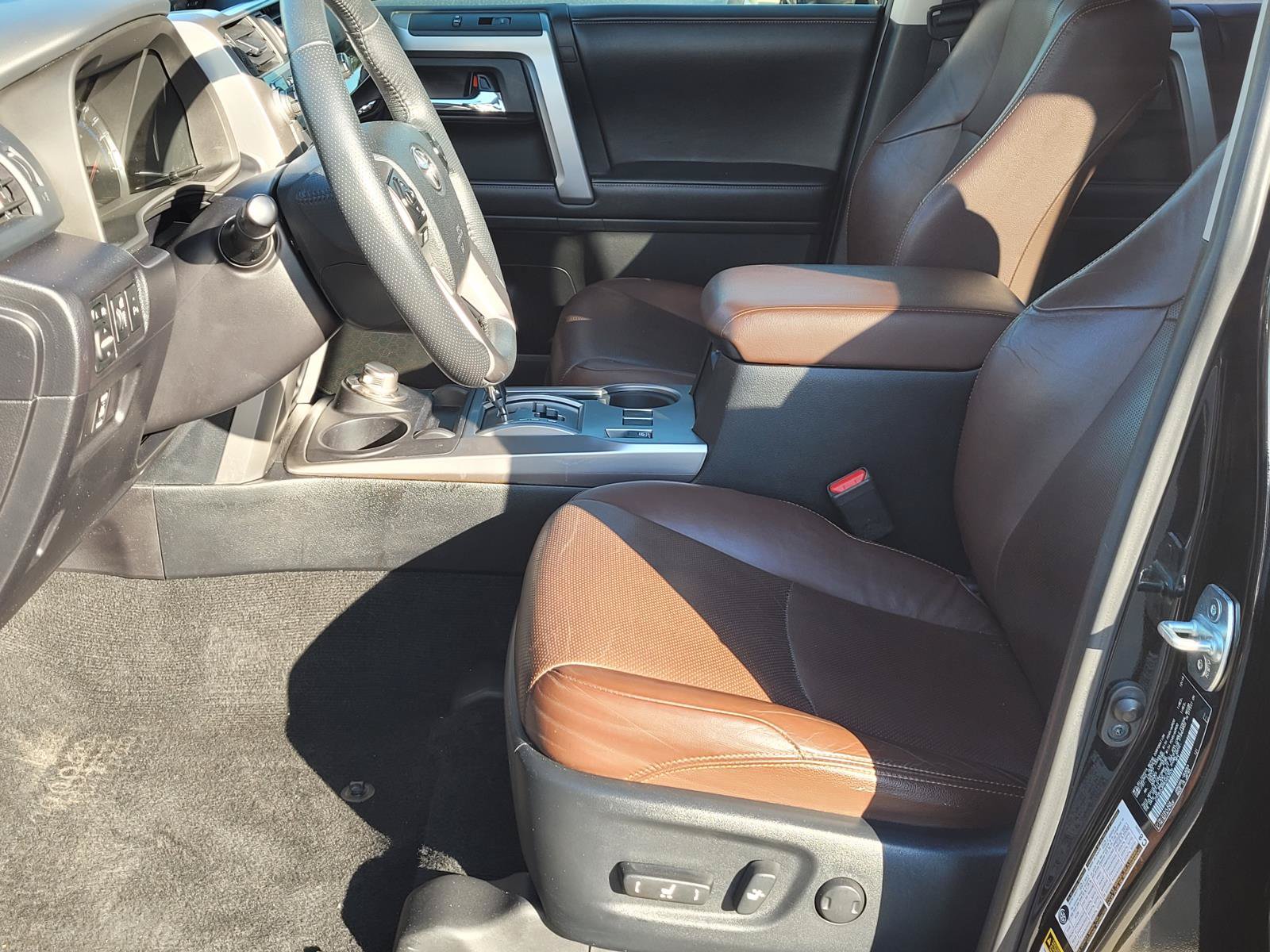 Used 2019 Toyota 4Runner Limited AWD/4WD image 3
