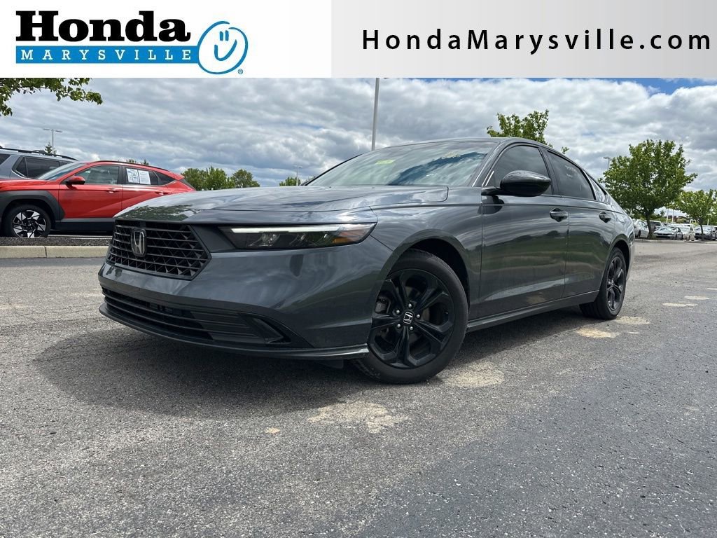 Used 2025 Honda Accord SE image 1