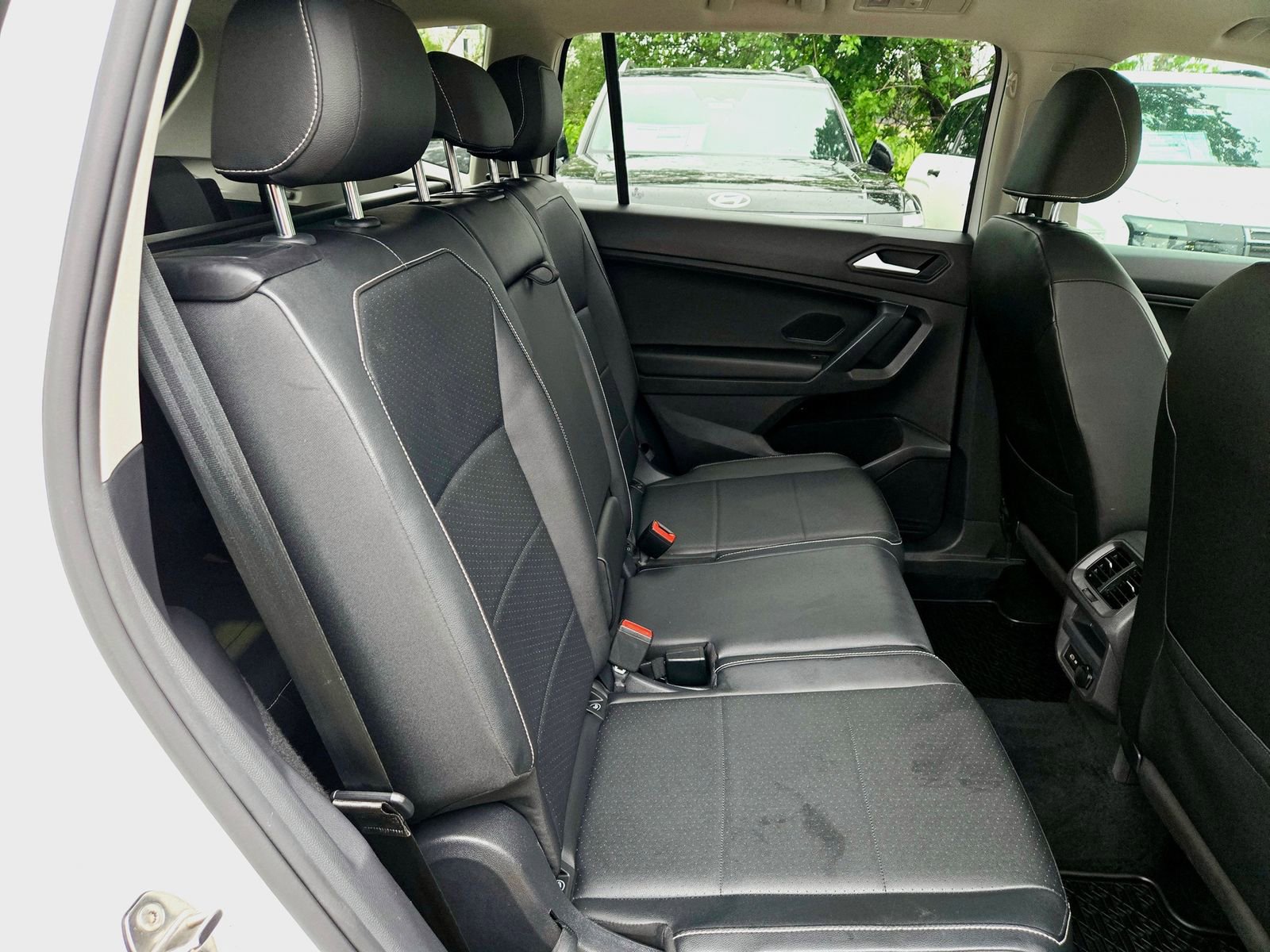 Used 2021 Volkswagen Tiguan SEL w/ 3-Row Tiguan MDO Package FWD image 26