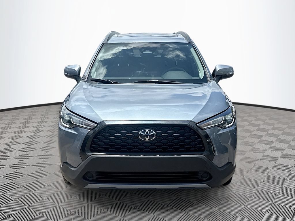 Used 2024 Toyota Corolla Cross LE w/ Moonroof Package AWD/4WD image 2