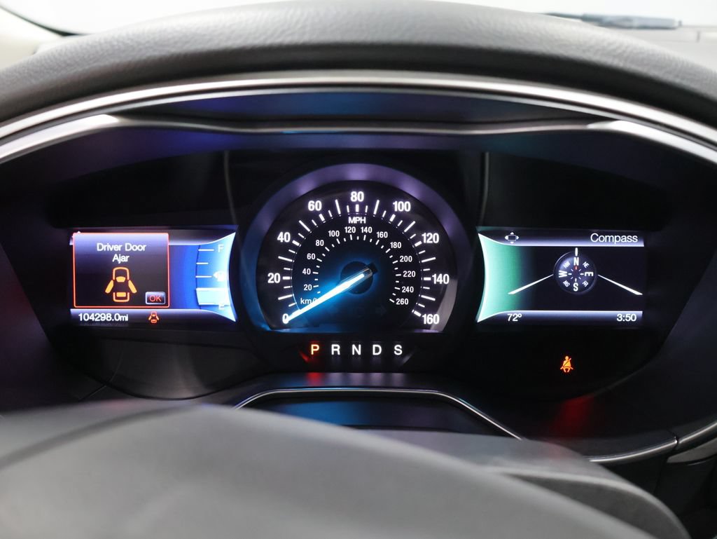 Used 2016 Ford Fusion SE FWD image 39