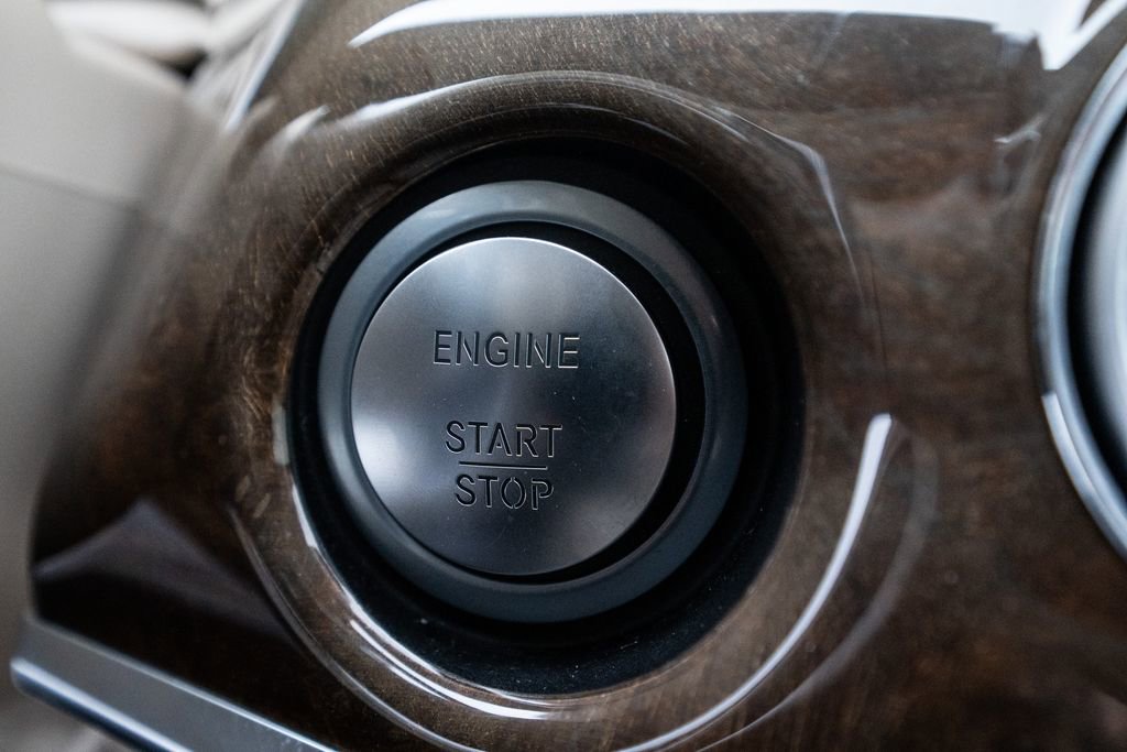 Used 2017 Mercedes-Benz S 550 S 550 image 27