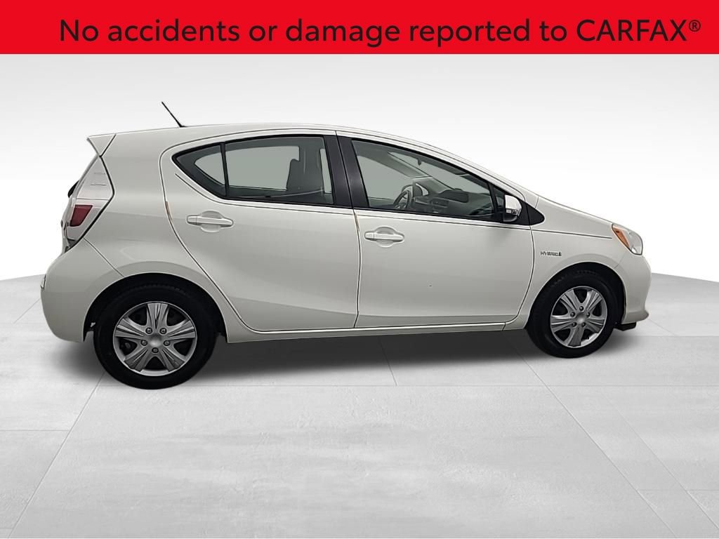 Used 2014 Toyota Prius C Two video 2