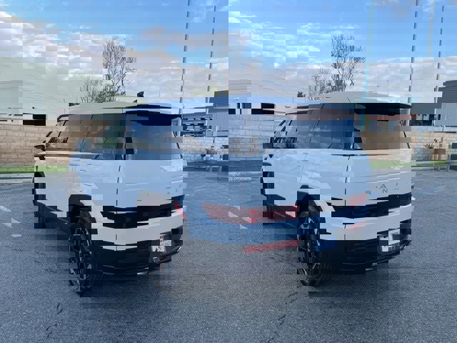 New 2026 Hyundai Santa Fe SE image 3