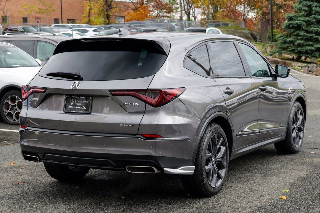 Used 2024 Acura MDX A-Spec image 7